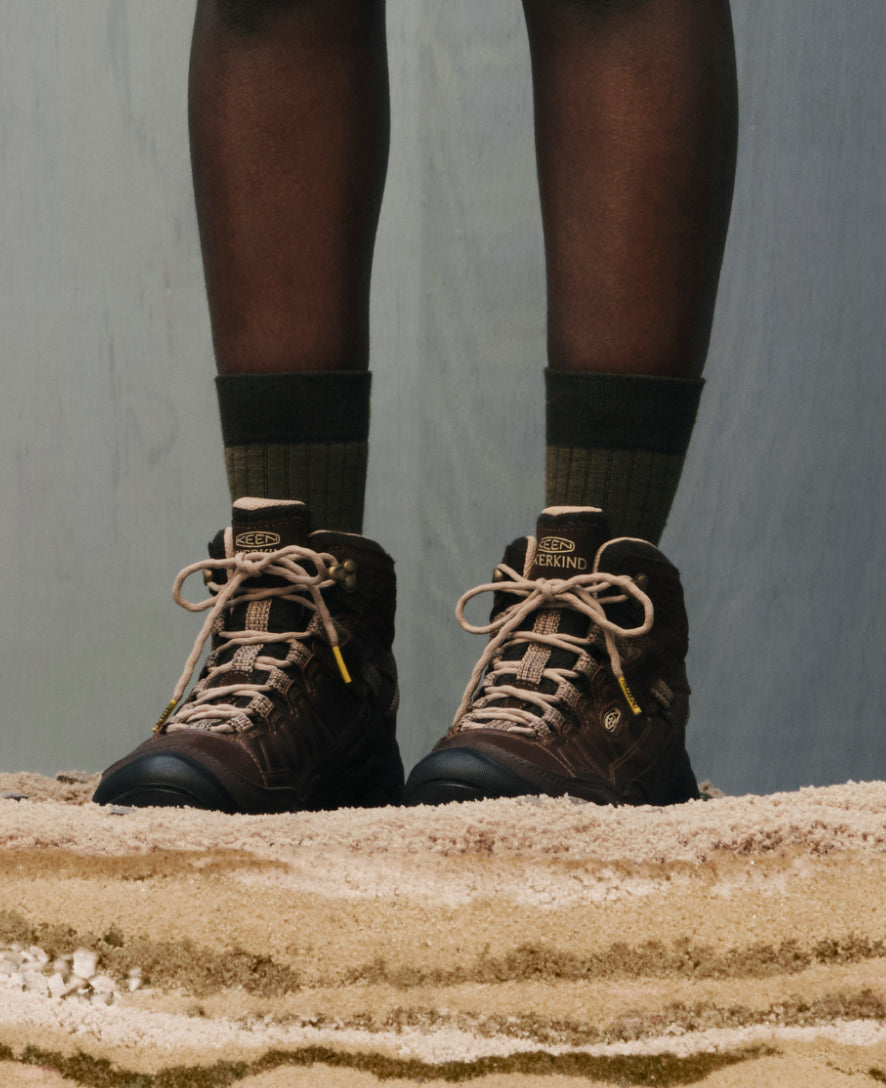 Women's Targhee IV Waterproof Hiking Boot x Hikerkind Dark Earth/Dark Earth / Keen / Dark Earth/Dark Earth