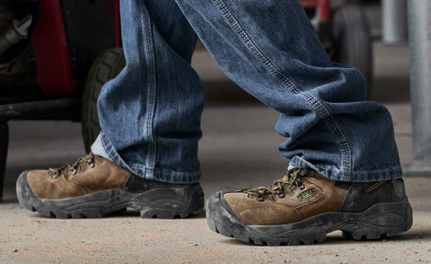 Men's Pittsburgh Energy 6" Waterproof Boot (Carbon Toe) Bison/Black / Keen / Bison/Black