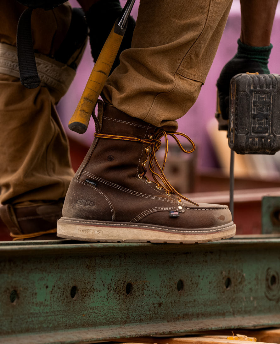 Men's Liberty 8" Waterproof Boot (Carbon Toe) Chestnut/Gum / Keen / Chestnut/Gum