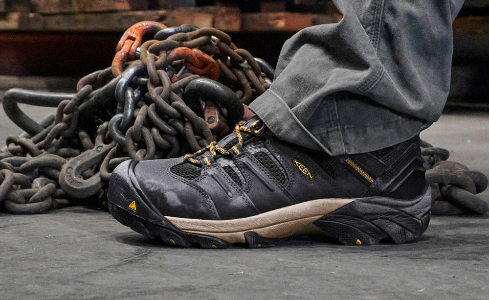Men's Lansing Mid Waterproof (Steel Toe) Raven/Tawny Olive / Keen / Raven/Tawny Olive
