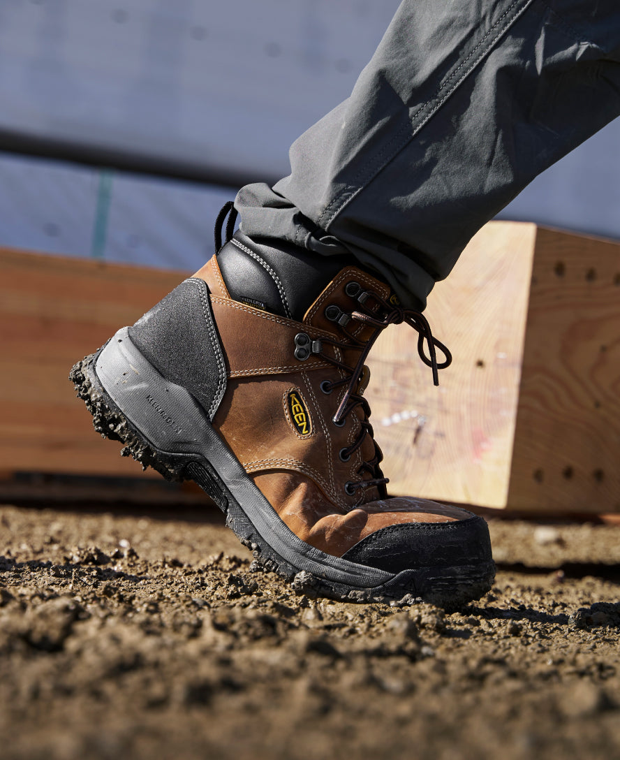 Men's Evanston 6" Waterproof Boot (Carbon Toe) Bison/Black / Keen / Bison/Black