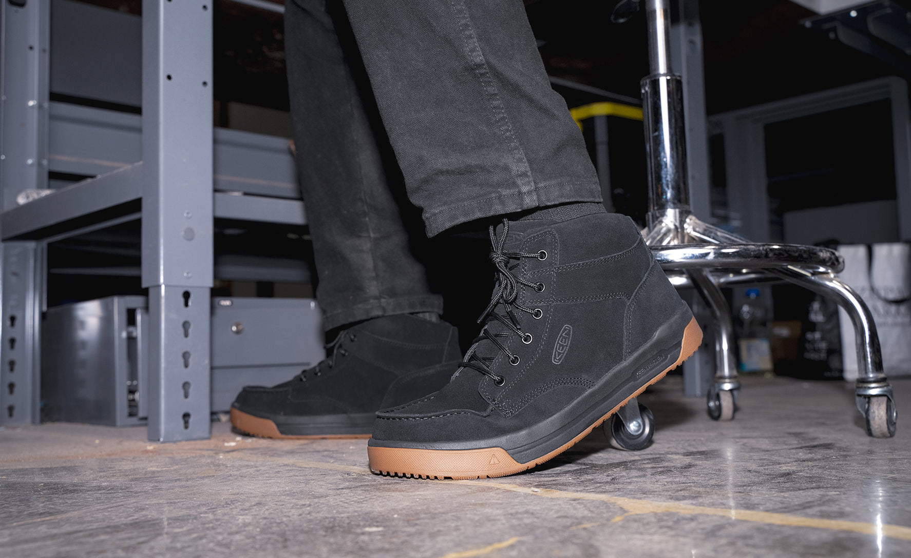 Men's Gibson Boot (Soft Toe) Black/Gum / Keen / Black/Gum