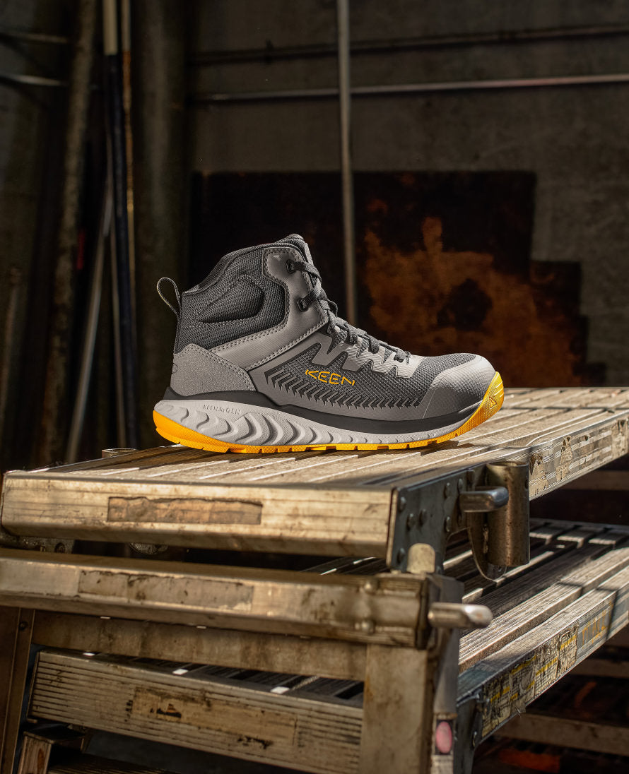 Men's Arvada Mid Work Sneaker (Carbon Toe) Black/Keen Yellow / Keen / Black/Keen Yellow