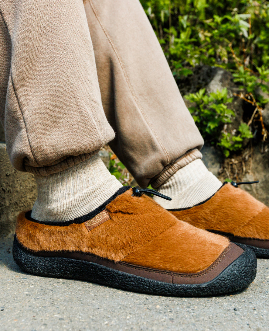 Men's Howser III Slide Bison/Black / Keen / Bison/Black