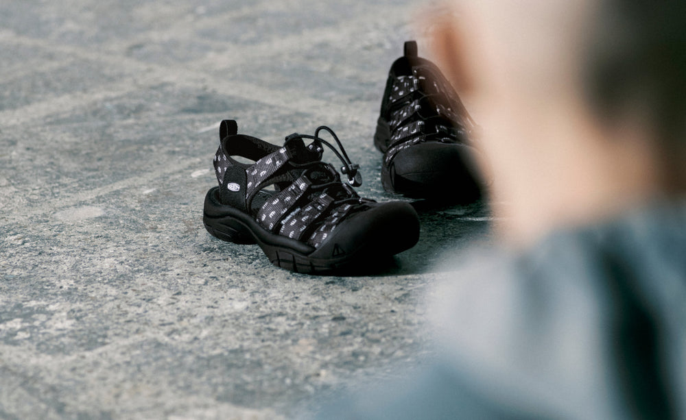 Men's Newport Retro Sandal x Études Studio Etudes Black / Keen / Etudes Black