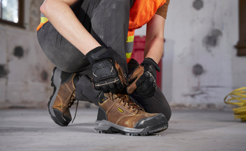 Women's Evanston 6" ESD Boot (Carbon Toe) Bison/Black / Keen / Bison/Black