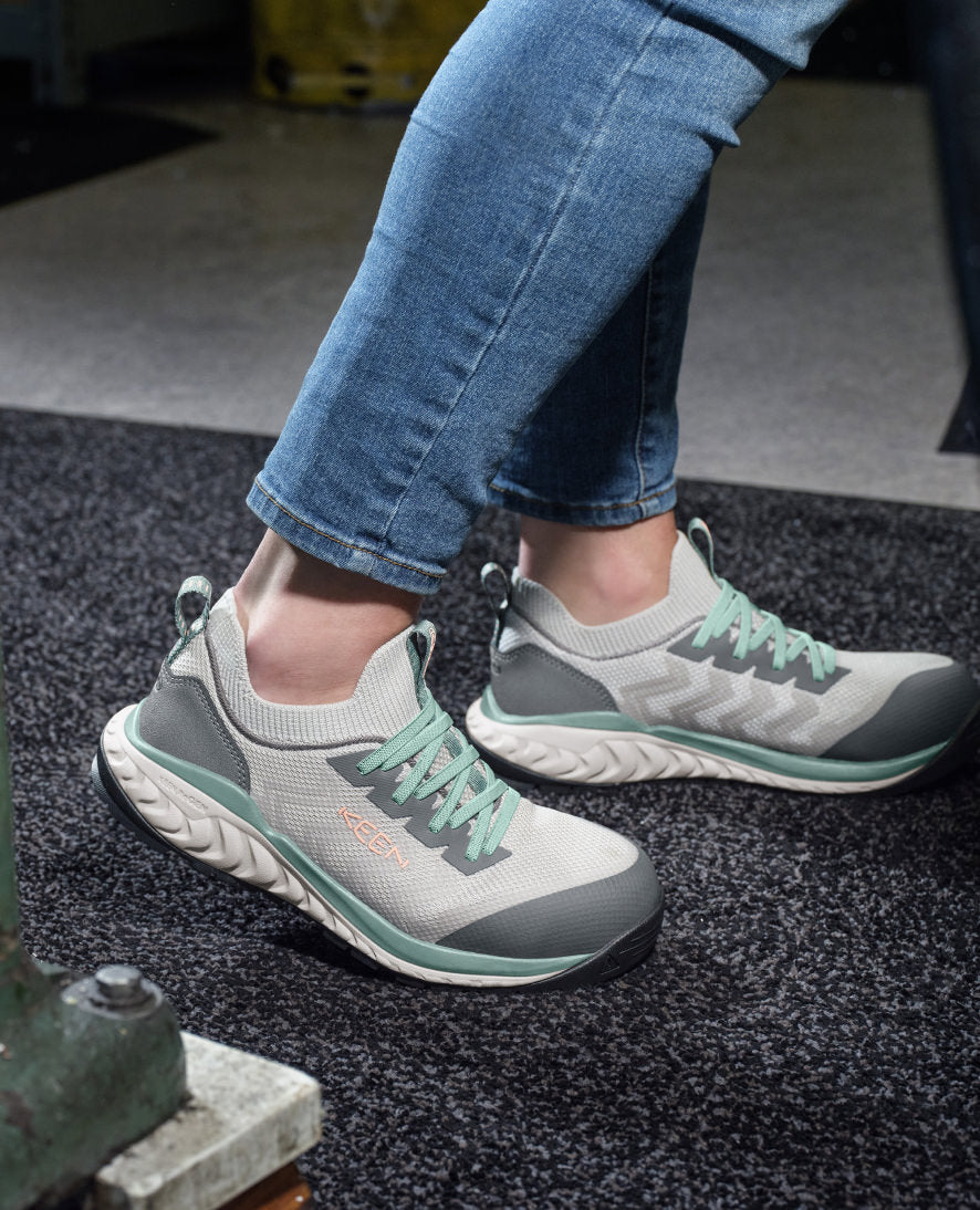 Women's Arvada Shift Work Sneaker (Carbon Toe) Steel Grey/Granite Green / Keen / Steel Grey/Granite Green