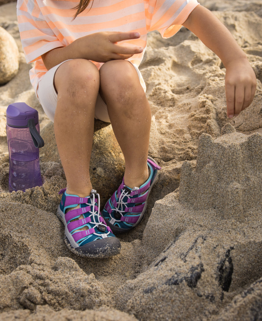 Big Kids' Newport Boundless Sandal Black/Precious Blue / Keen / Black/Precious Blue