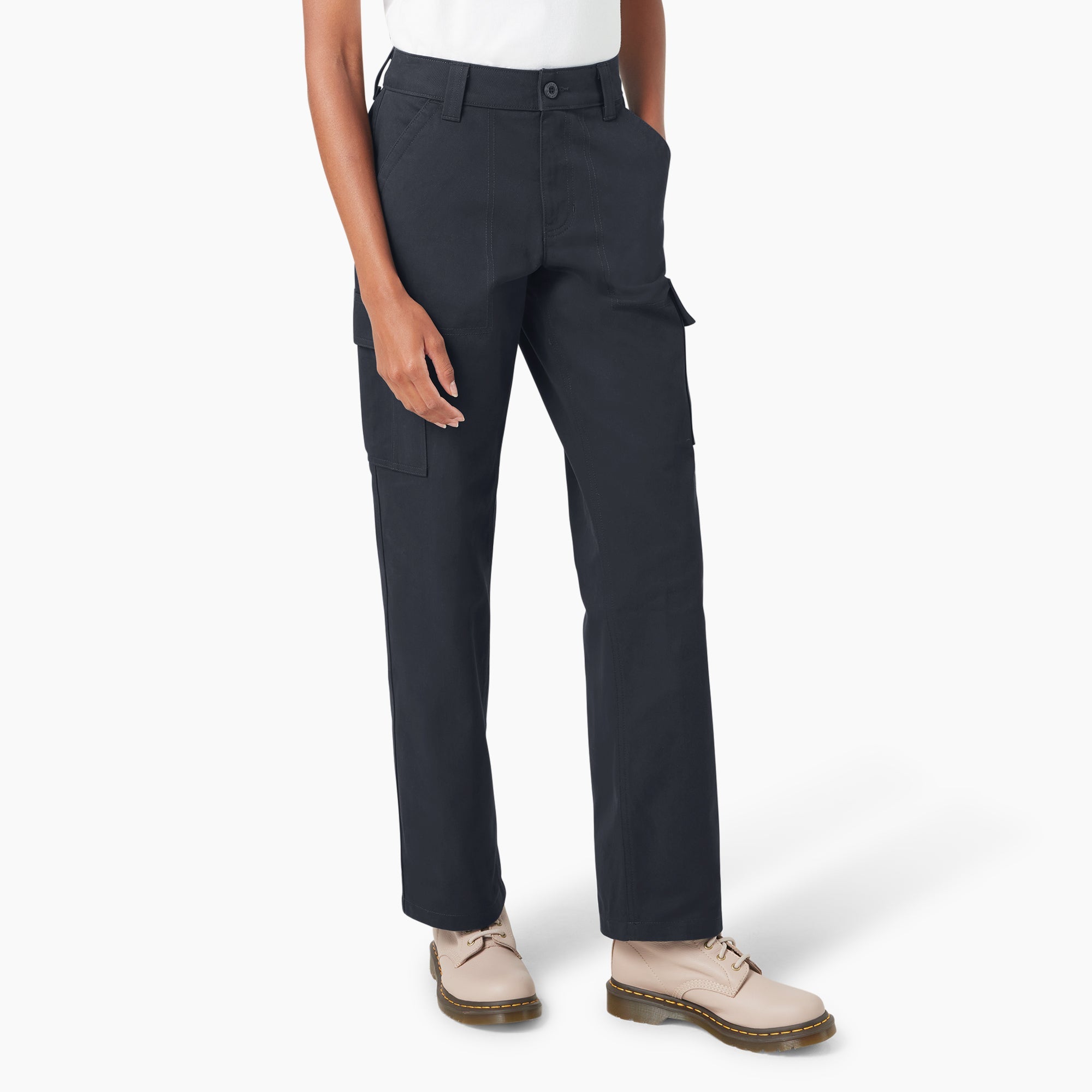 Dark Navy (0DN),24