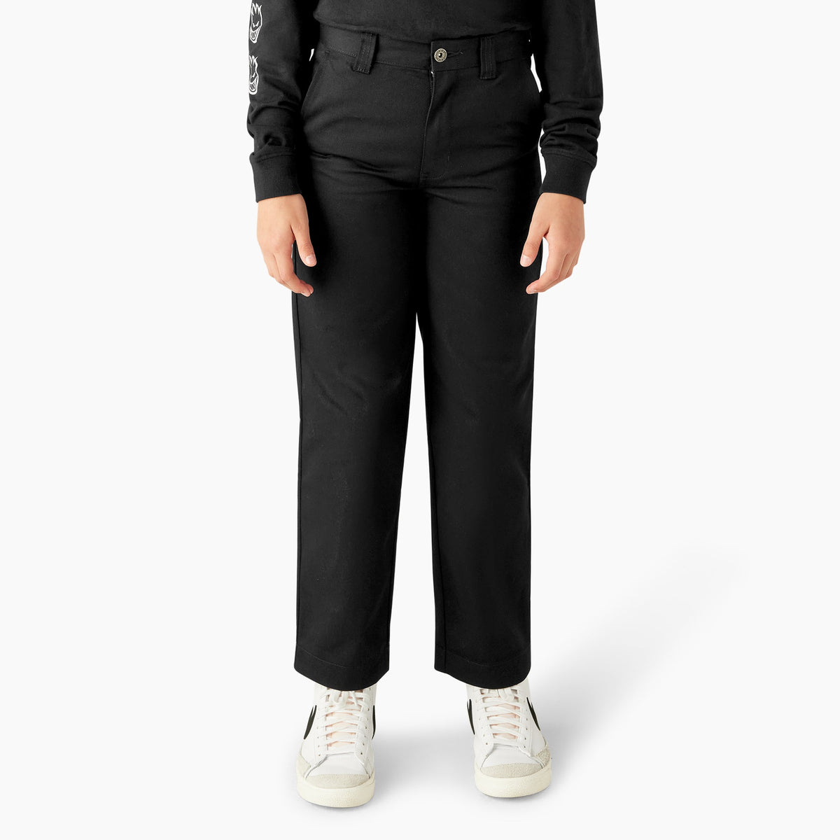 Black (BLK),4